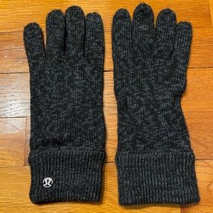 Lululemon Merino Wool Knit Gloves